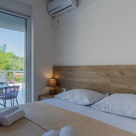 Grejm Lux Family Apartments Petrovac Luaran gambar