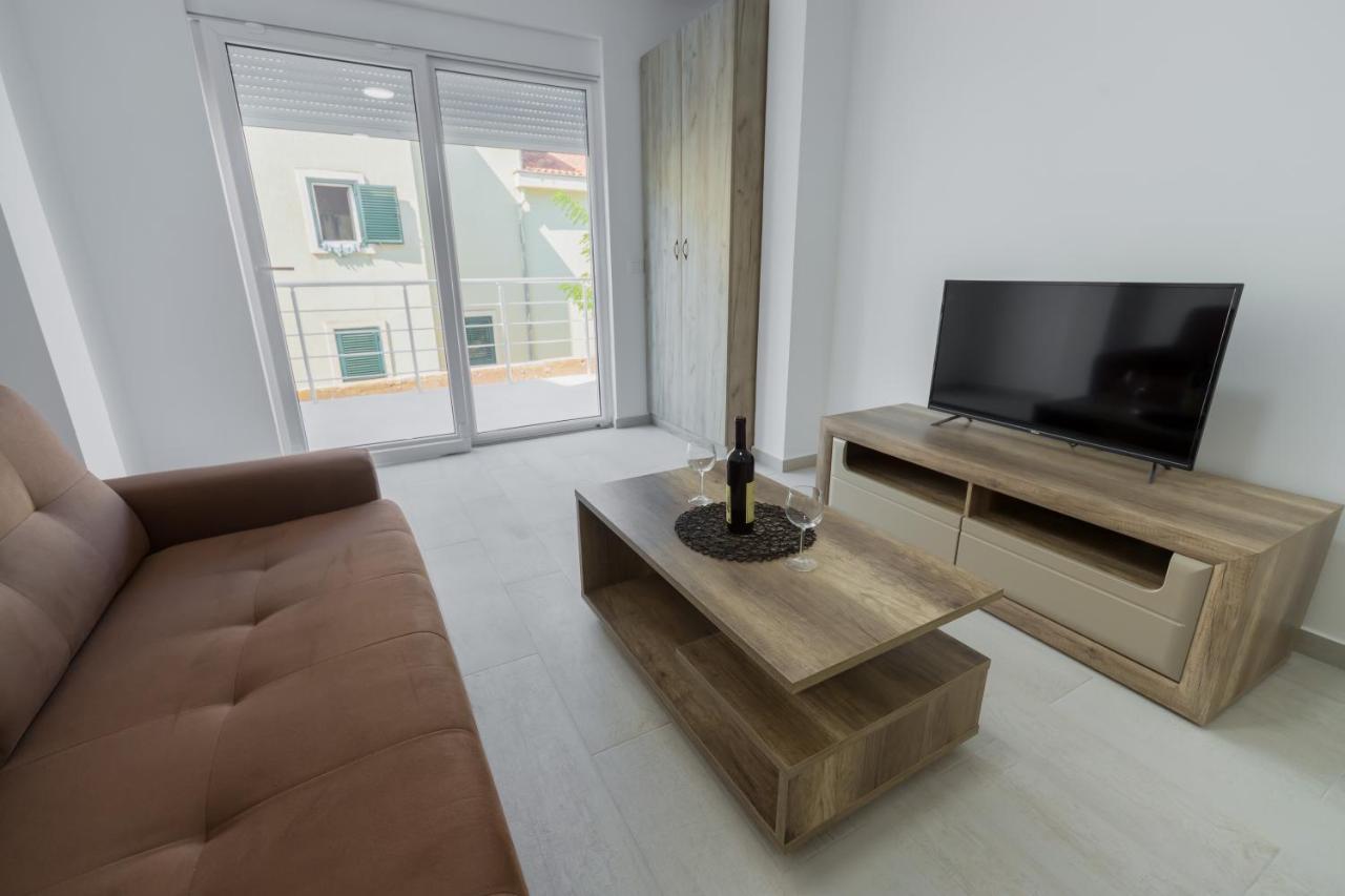 Grejm Lux Family Apartments Petrovac Luaran gambar