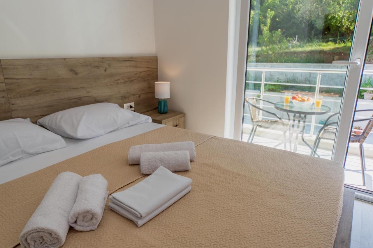 Grejm Lux Family Apartments Petrovac Luaran gambar